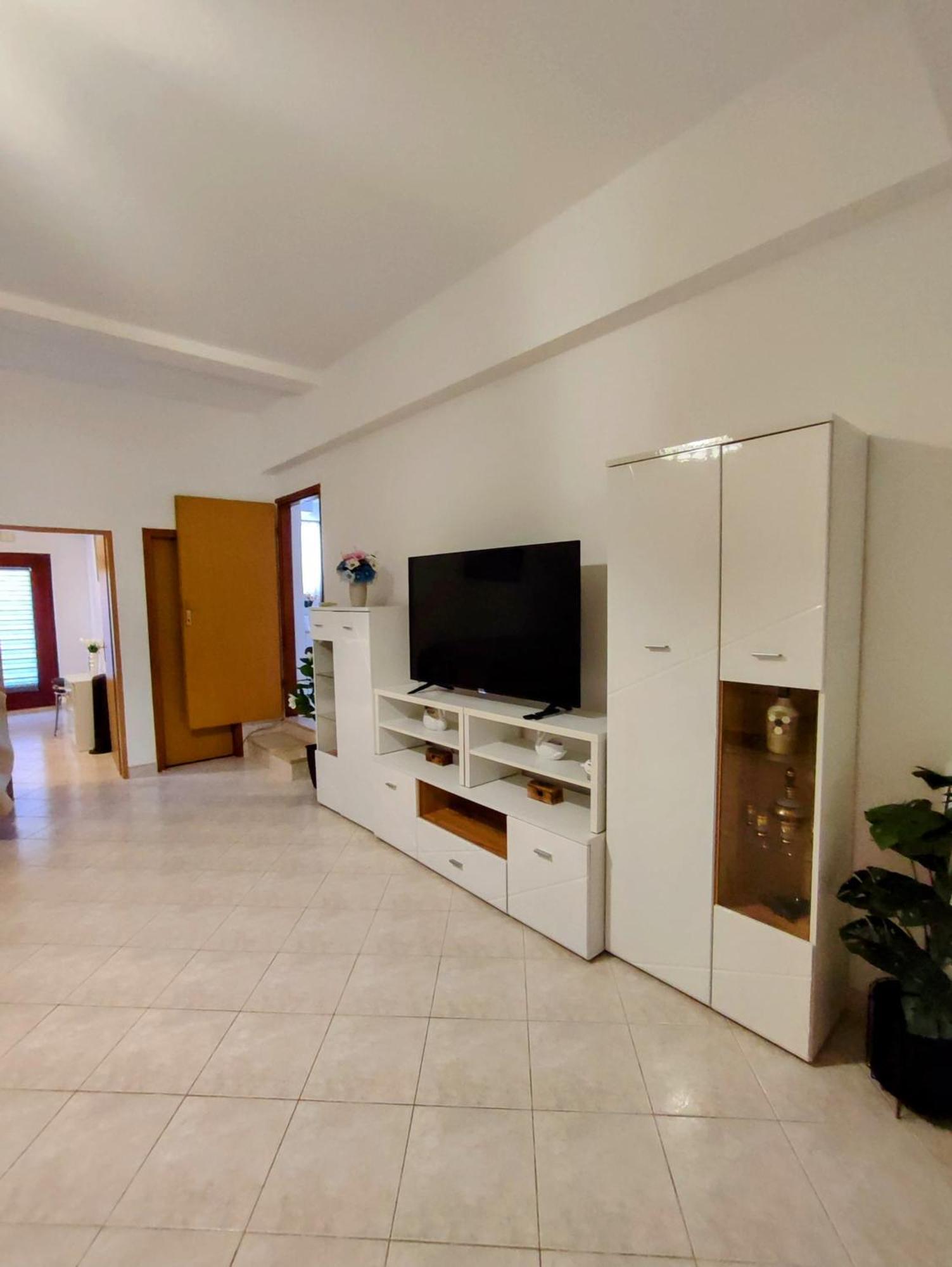 Apartman Mirela Rovinj Bagian luar foto